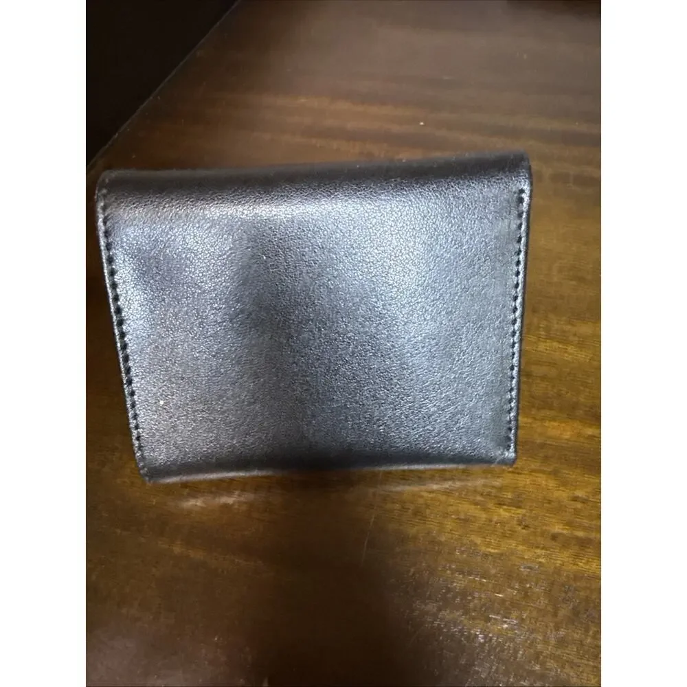 Mundi Genuine Leather Wallet W/ Credit Card Pockets